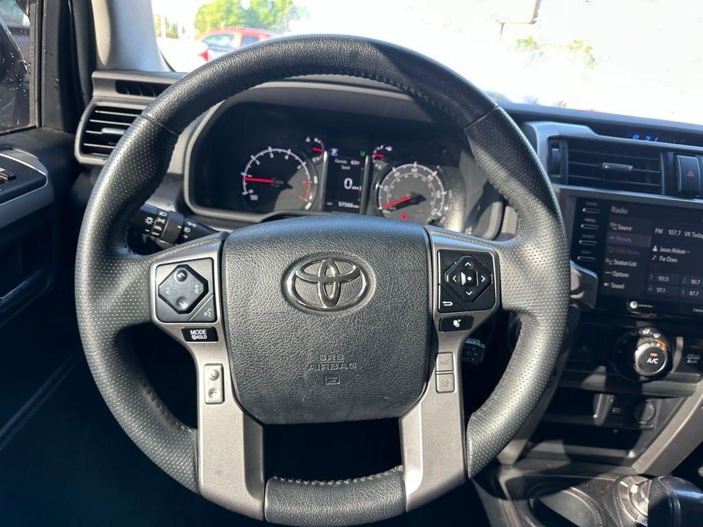 Toyota 4Runner SR5 4WD (Natl) 2021
