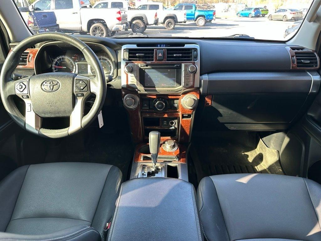 Toyota 4Runner TRD Off Road Premium 4WD (Natl) 2019
