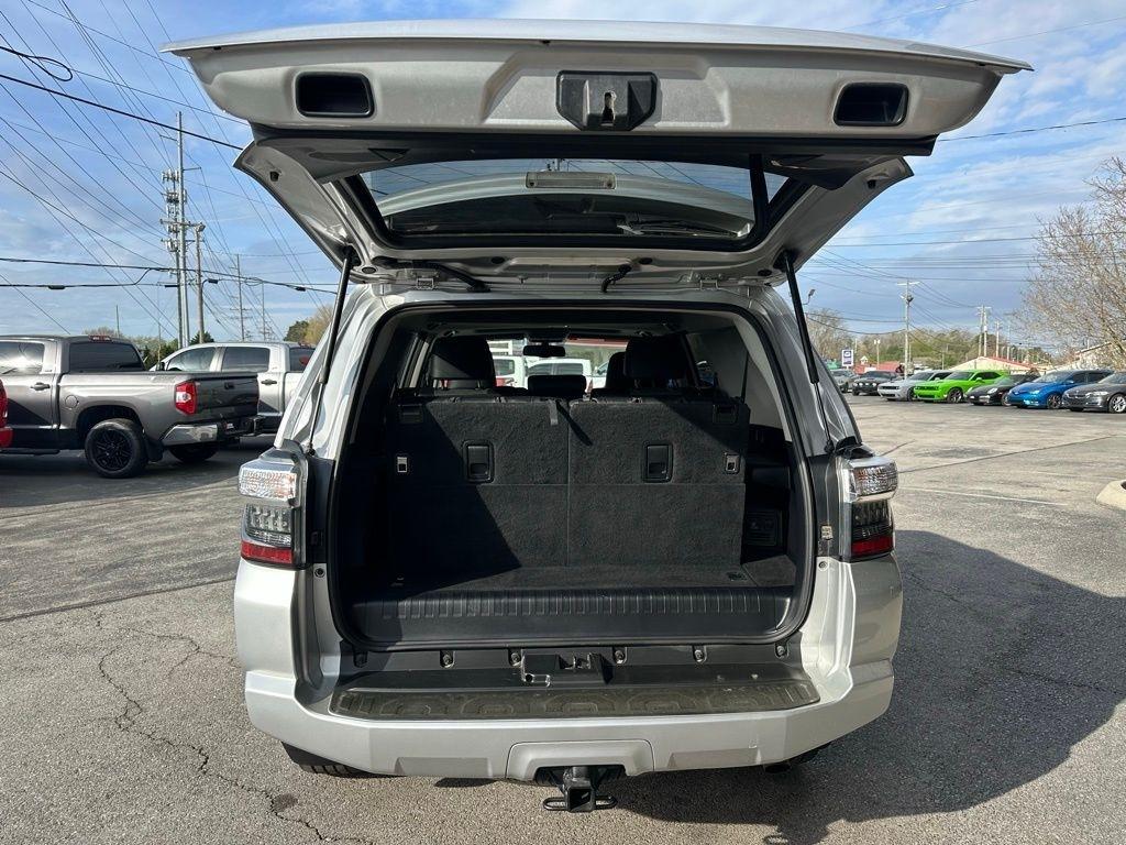 Toyota 4Runner TRD Off Road Premium 4WD (Natl) 2019