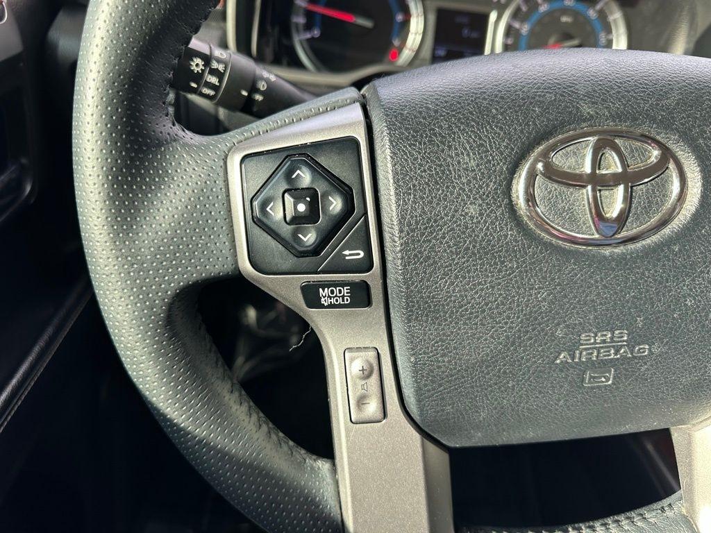Toyota 4Runner TRD Off Road Premium 4WD (Natl) 2019