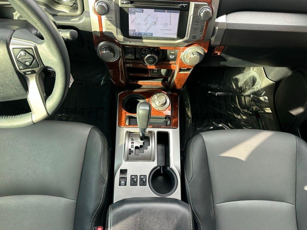 Toyota 4Runner TRD Off Road Premium 4WD (Natl) 2019