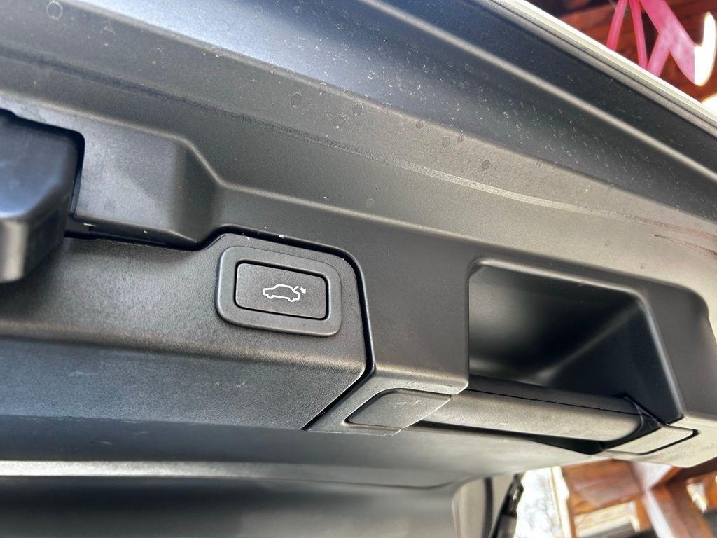 Land Rover Range Rover Evoque 5 Door SE 2018