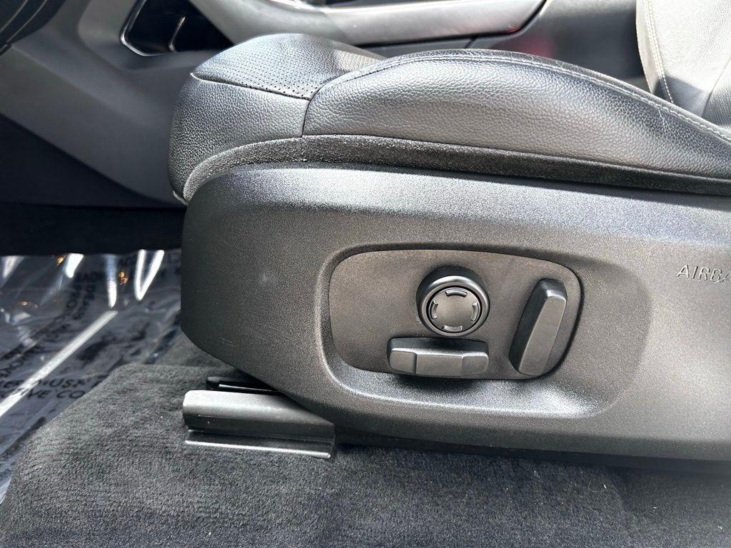 Land Rover Range Rover Evoque 5 Door SE 2018