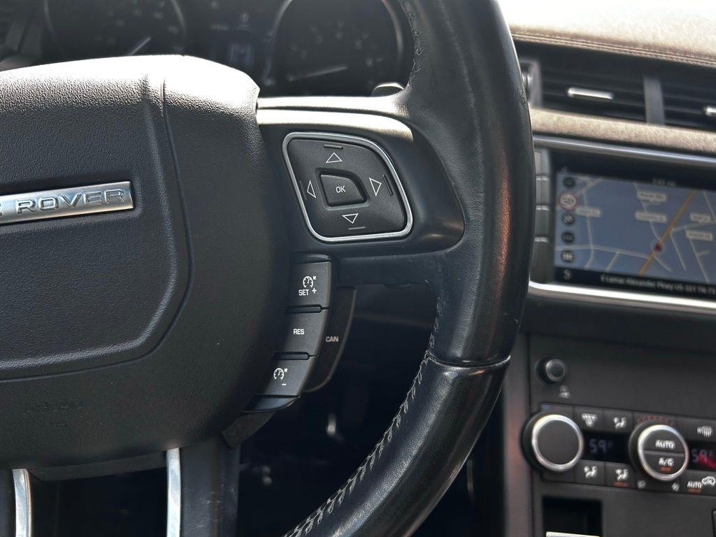 Land Rover Range Rover Evoque 5 Door SE 2018