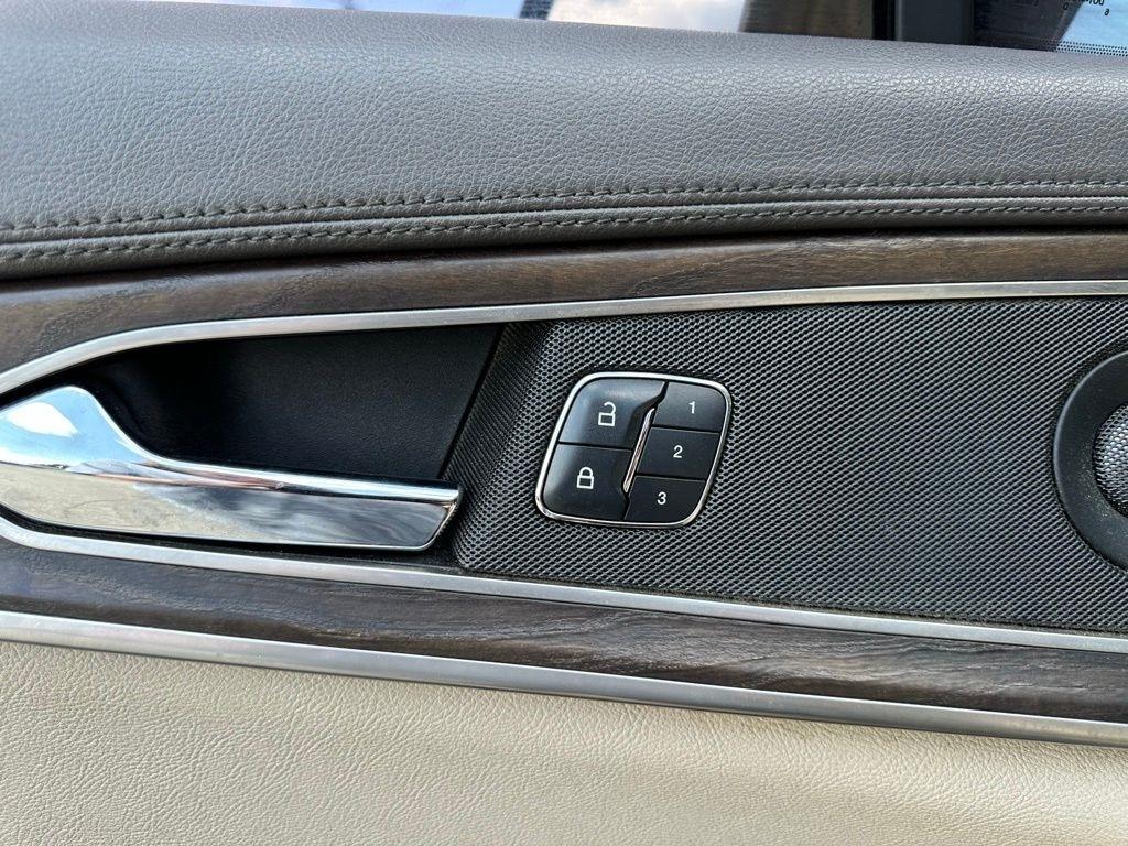 Lincoln MKX FWD 4dr Reserve 2016