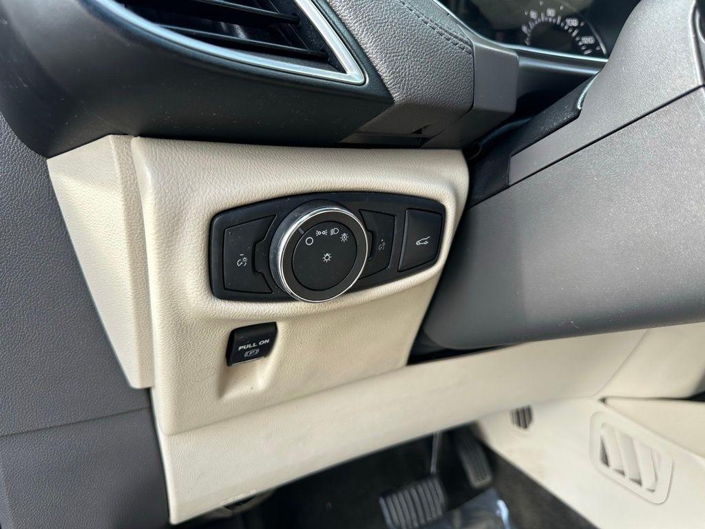 Lincoln MKX FWD 4dr Reserve 2016