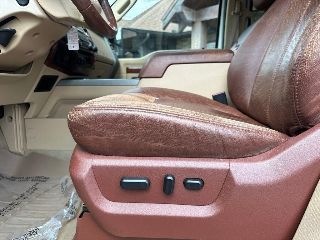 Ford Super Duty F-250 SRW 4WD Crew Cab 156" King Ranch 2011