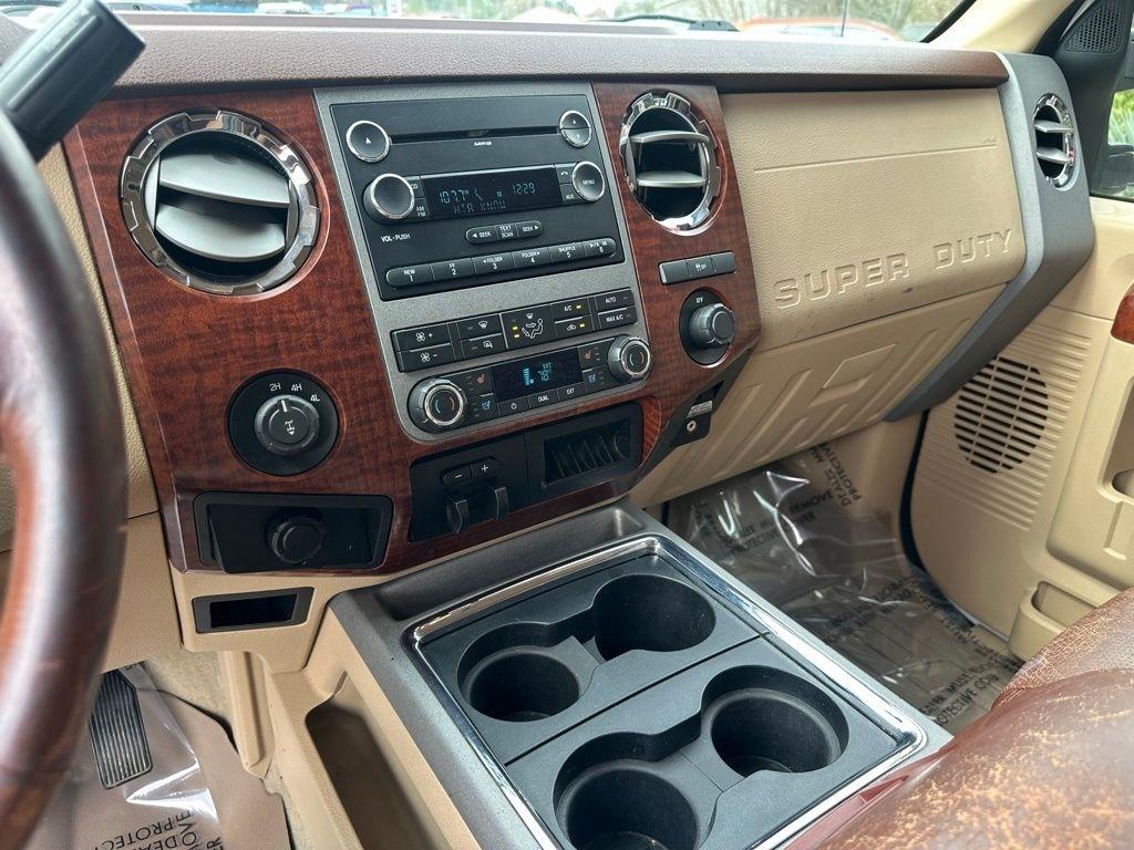 Ford Super Duty F-250 SRW 4WD Crew Cab 156" King Ranch 2011