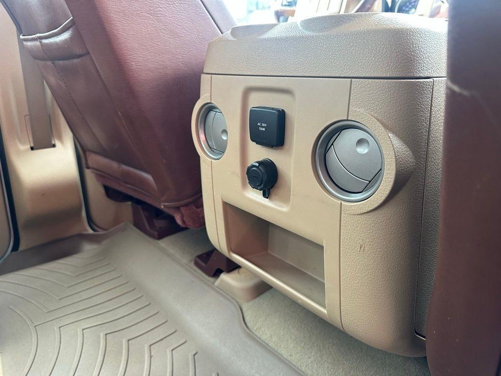 Ford Super Duty F-250 SRW 4WD Crew Cab 156" King Ranch 2011