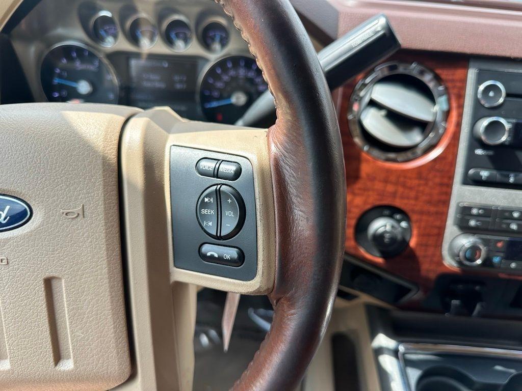 Ford Super Duty F-250 SRW 4WD Crew Cab 156" King Ranch 2011