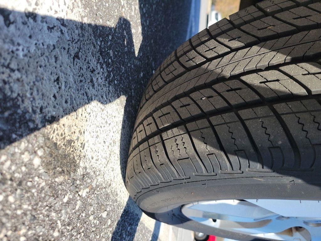 Subaru Outback 4dr Wgn H4 Auto 2.5i Limited 2012