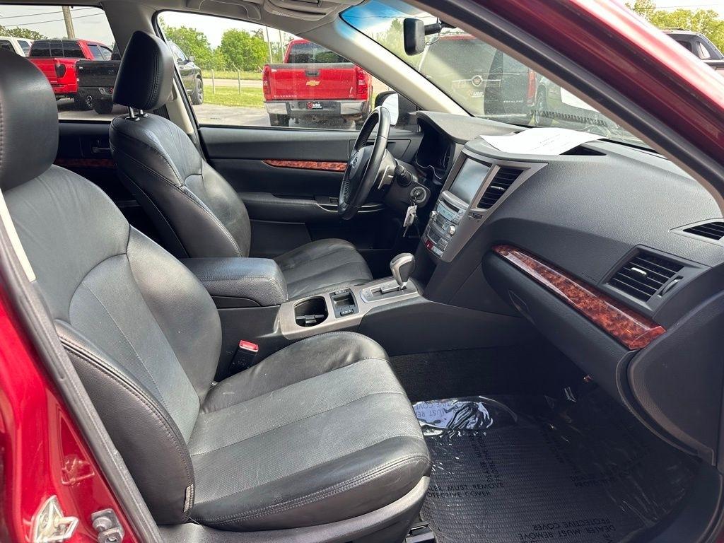 Subaru Outback 4dr Wgn H4 Auto 2.5i Limited 2012