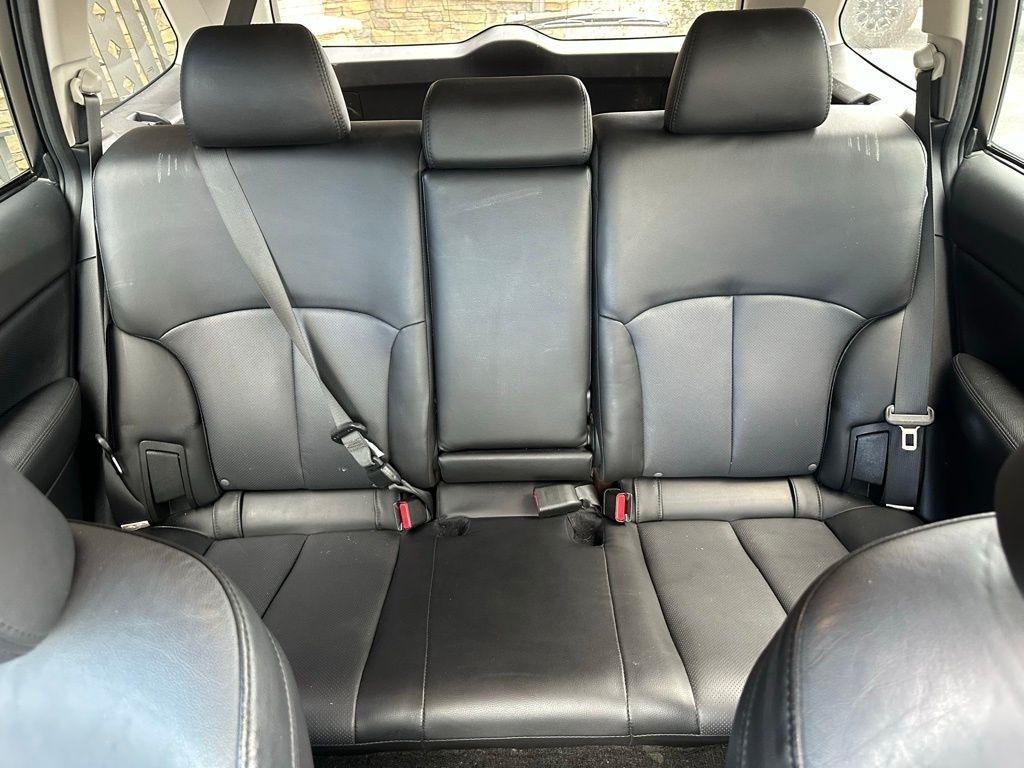 Subaru Outback 4dr Wgn H4 Auto 2.5i Limited 2012