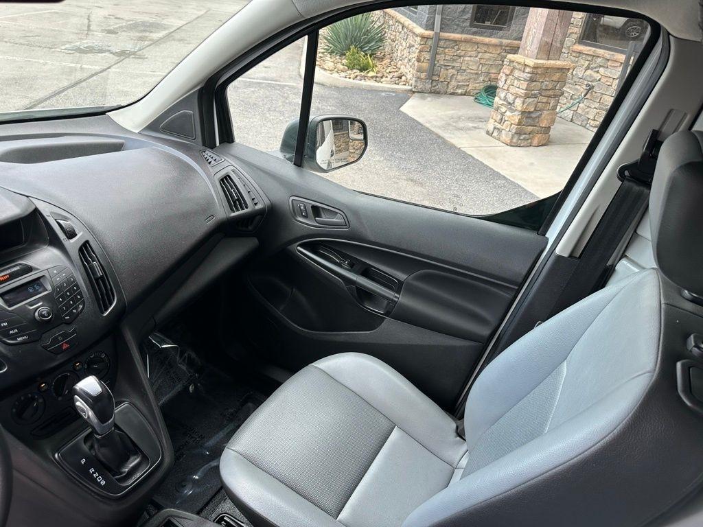 Ford Transit Connect Van XL LWB w/Rear Symmetrical Doors 2017