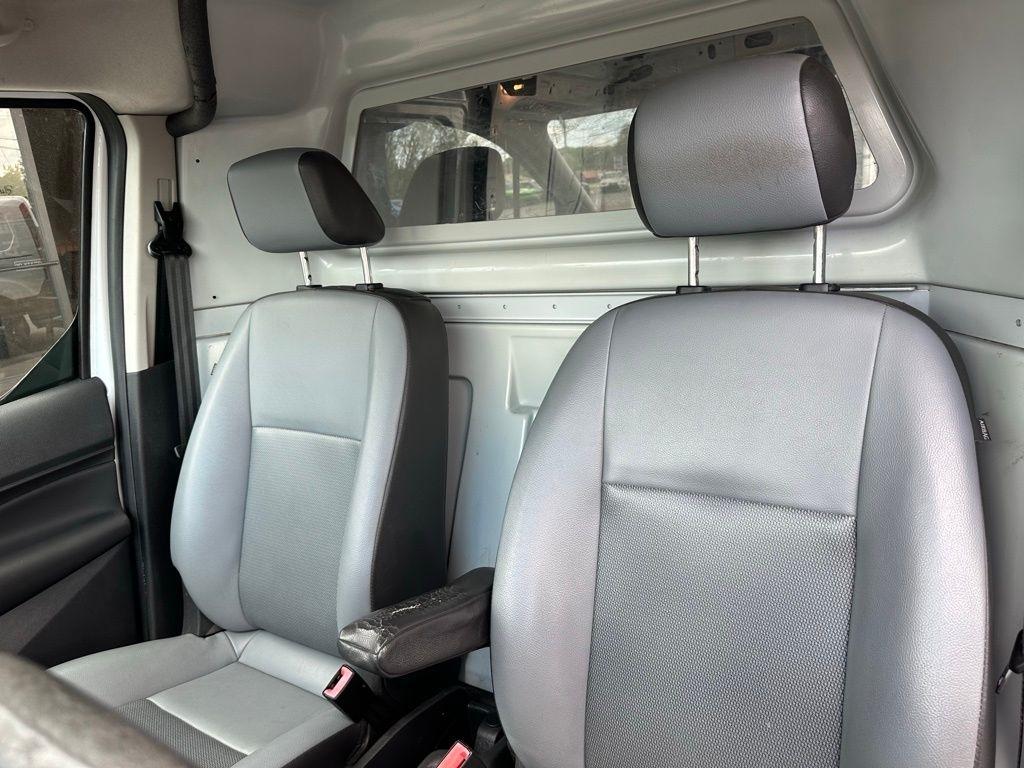 Ford Transit Connect Van XL LWB w/Rear Symmetrical Doors 2017