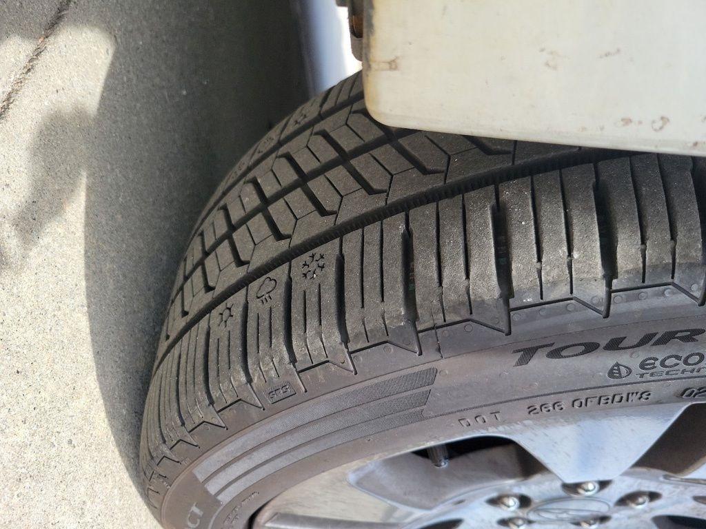 Subaru Impreza Wagon 5dr Auto 2.0i Sport Premium 2014