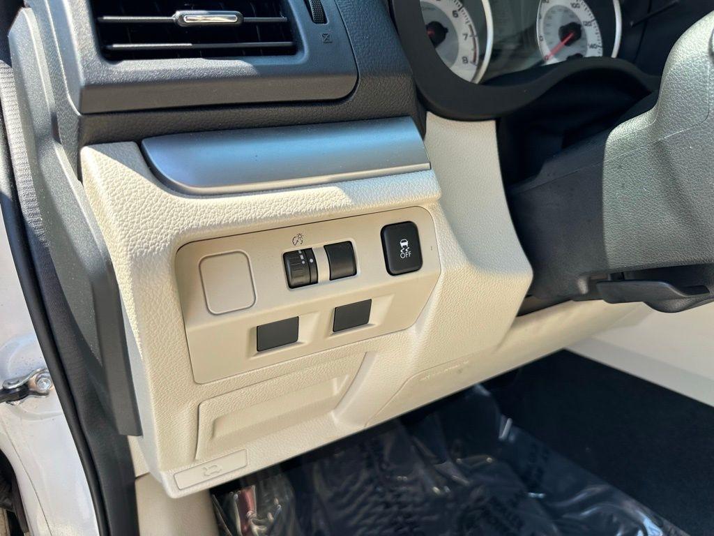 Subaru Impreza Wagon 5dr Auto 2.0i Sport Premium 2014