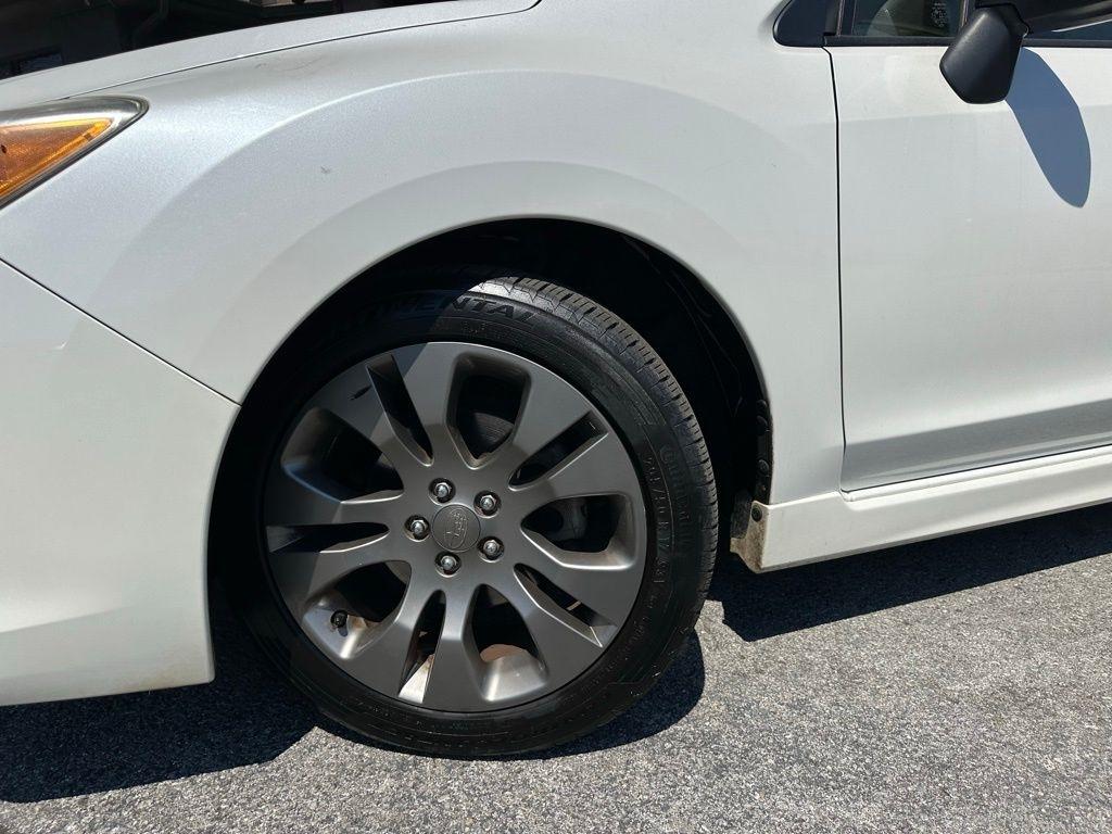 Subaru Impreza Wagon 5dr Auto 2.0i Sport Premium 2014