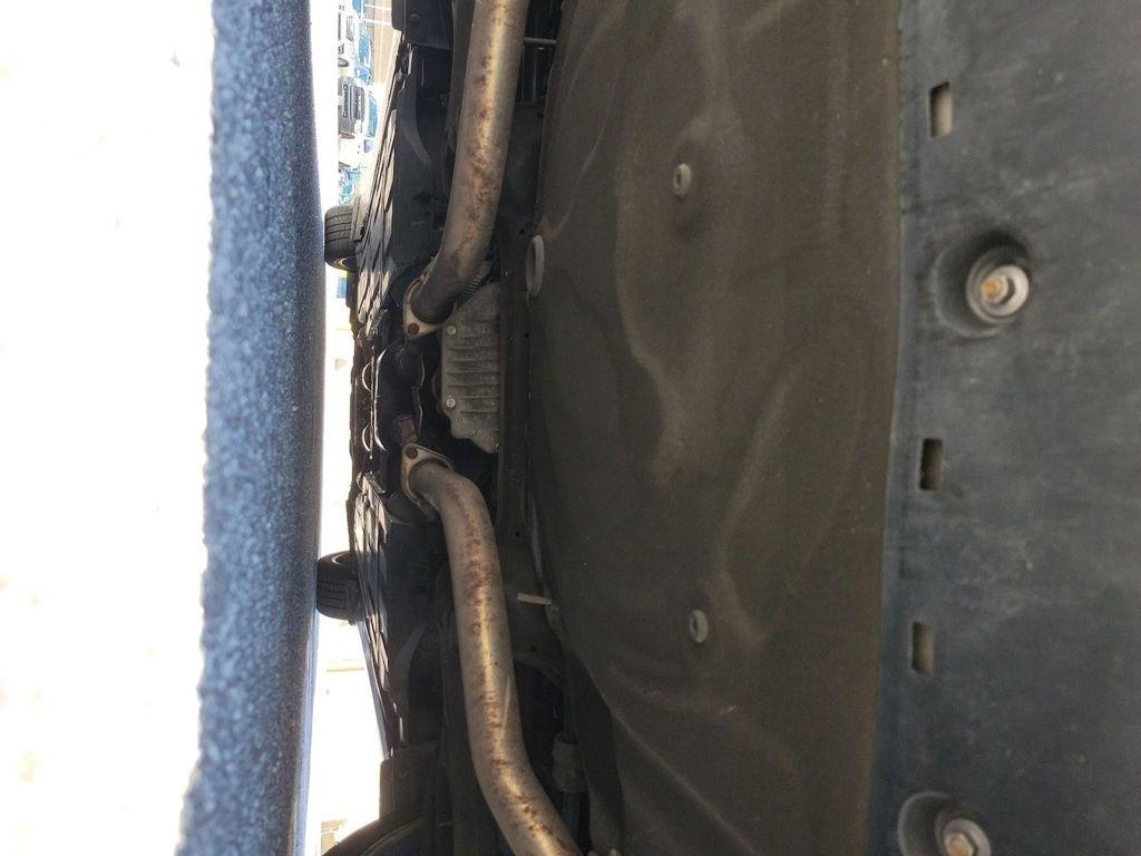 Hyundai Genesis 4dr Sdn V8 5.0L R-Spec 2012