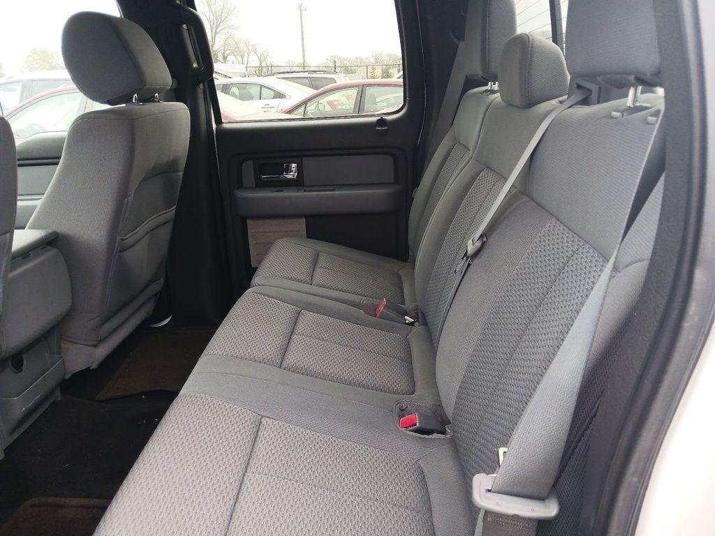 Ford F-150 2WD SuperCrew 145" Platinum 2014