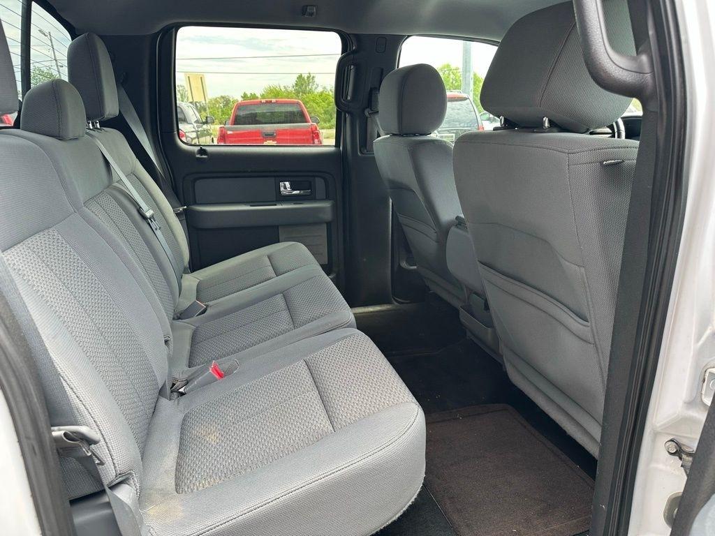 Ford F-150 2WD SuperCrew 145" Platinum 2014