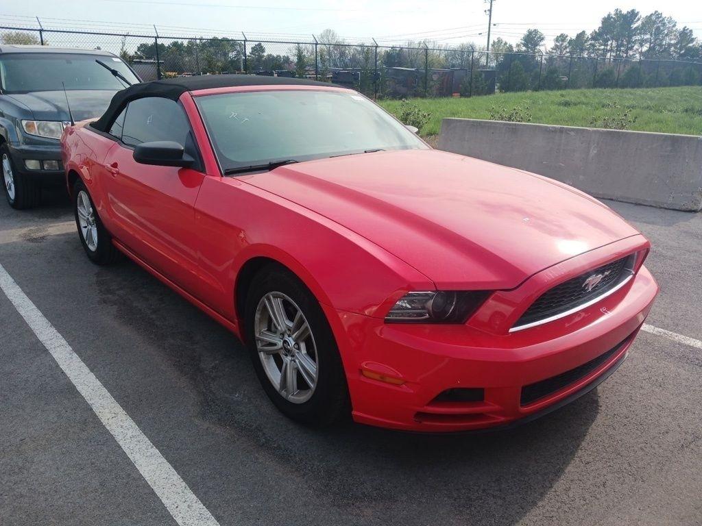 Ford Mustang 2dr Conv V6 2014
