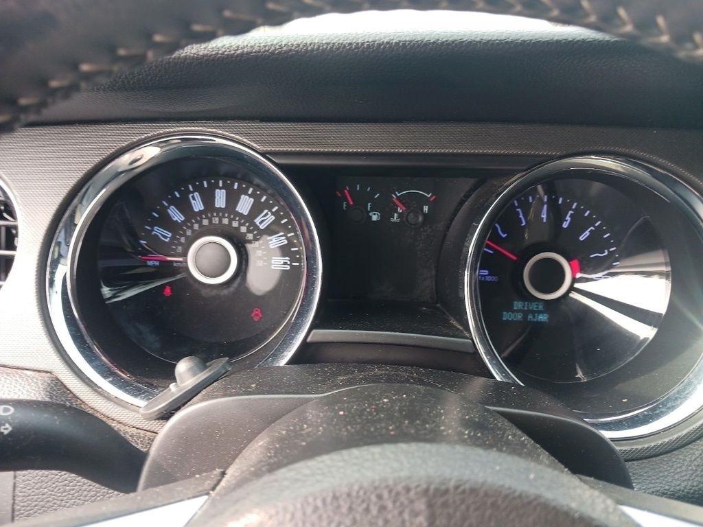 Ford Mustang 2dr Conv V6 2014