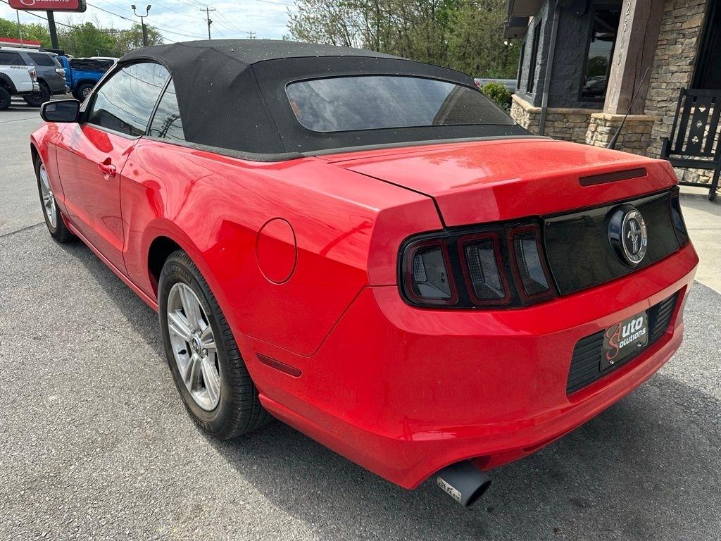 Ford Mustang 2dr Conv V6 2014