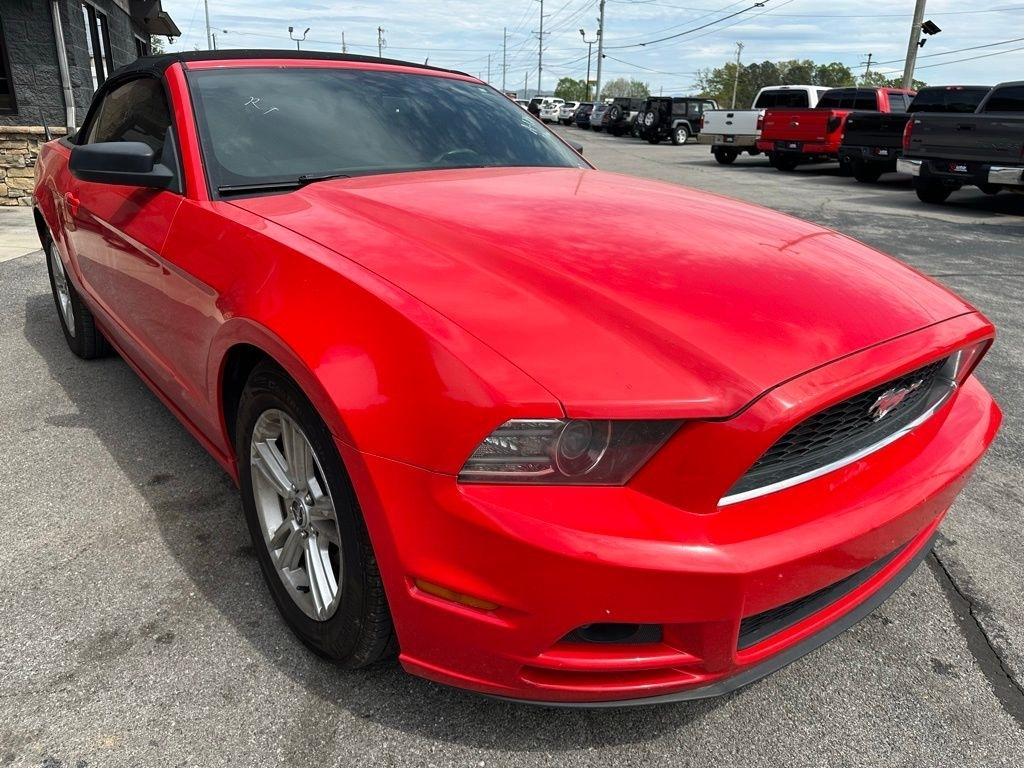 Ford Mustang 2dr Conv V6 2014
