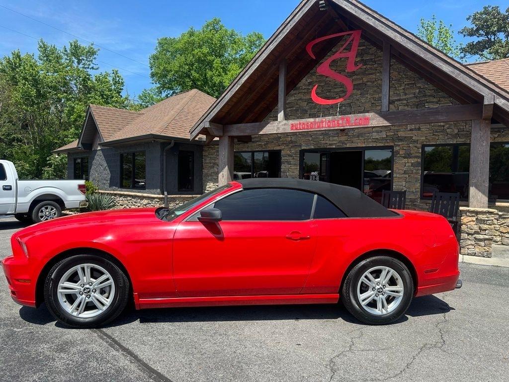 Ford Mustang 2dr Conv V6 2014