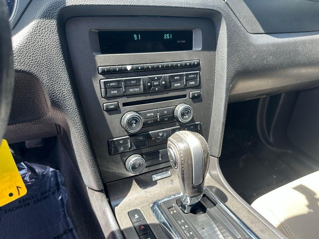 Ford Mustang 2dr Conv V6 2014