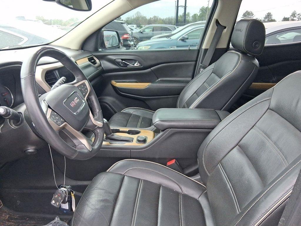 GMC Acadia AWD 4dr Denali 2017