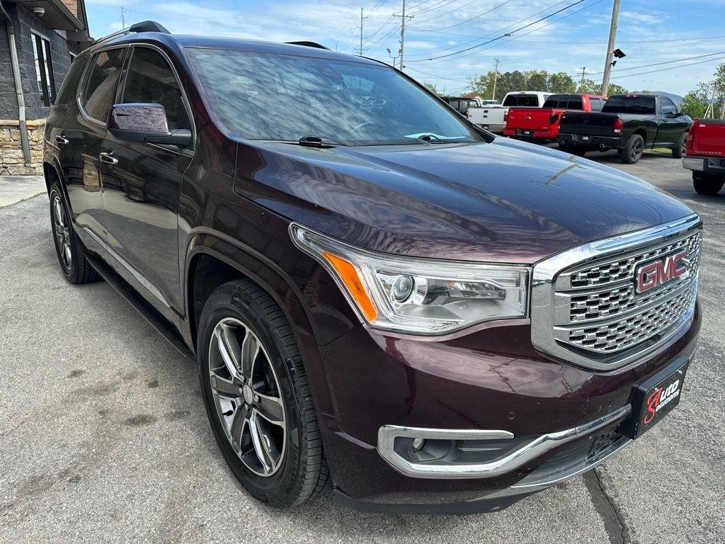 GMC Acadia AWD 4dr Denali 2017