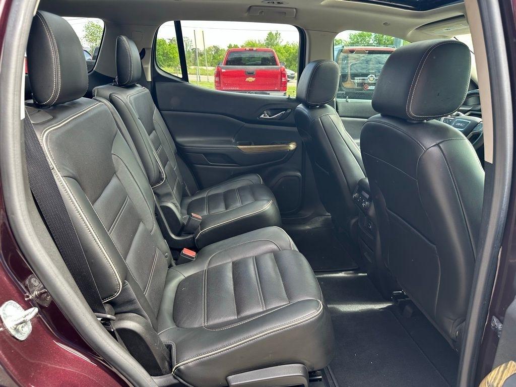 GMC Acadia AWD 4dr Denali 2017