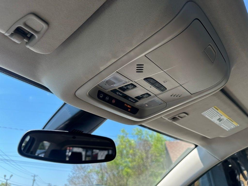 GMC Acadia AWD 4dr Denali 2017