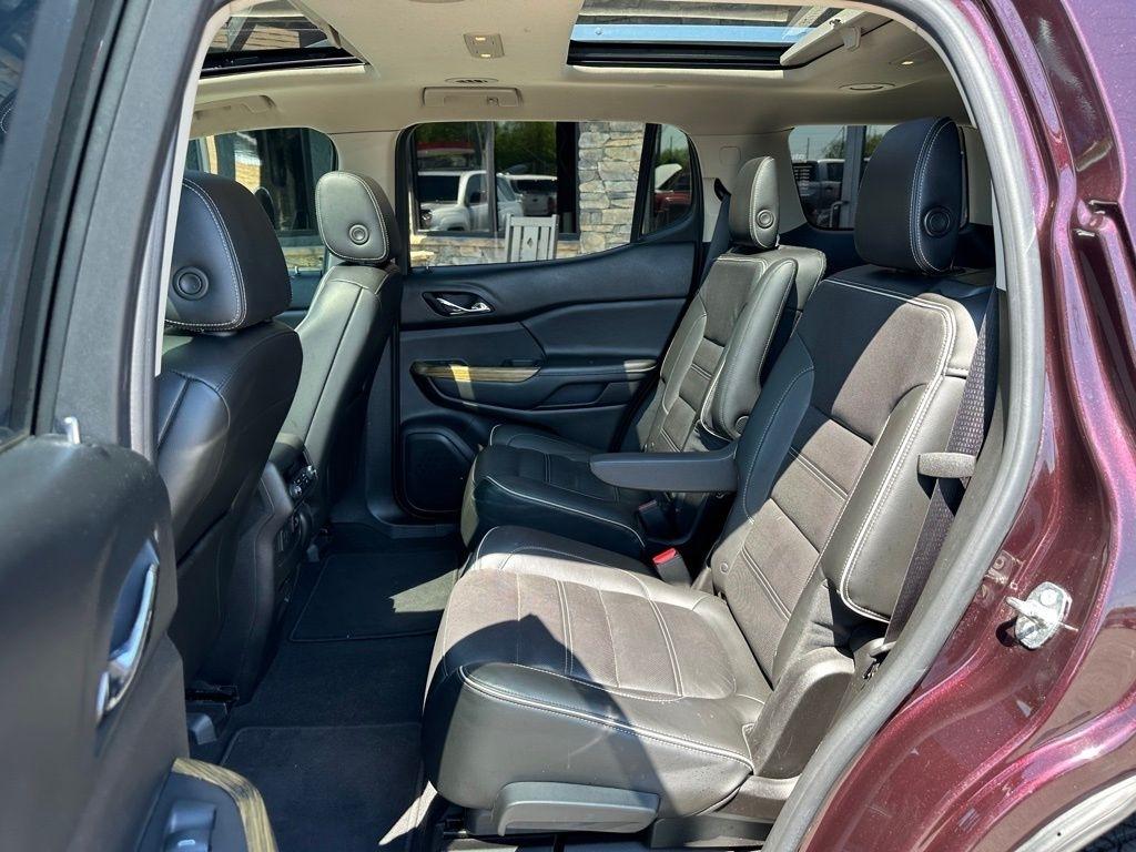 GMC Acadia AWD 4dr Denali 2017