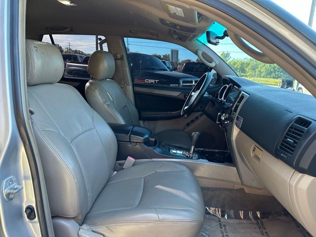 Toyota 4Runner 4WD 4dr V6 Sport (Natl) 2008