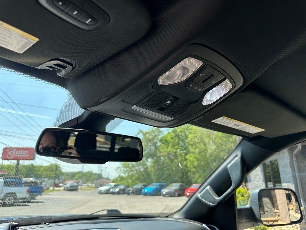 RAM 1500 Big Horn/Lone Star 4x4 Crew Cab 5'7" Box 2019