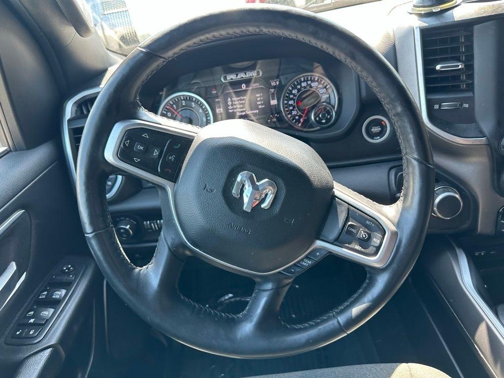 RAM 1500 Big Horn/Lone Star 4x4 Crew Cab 5'7" Box 2019