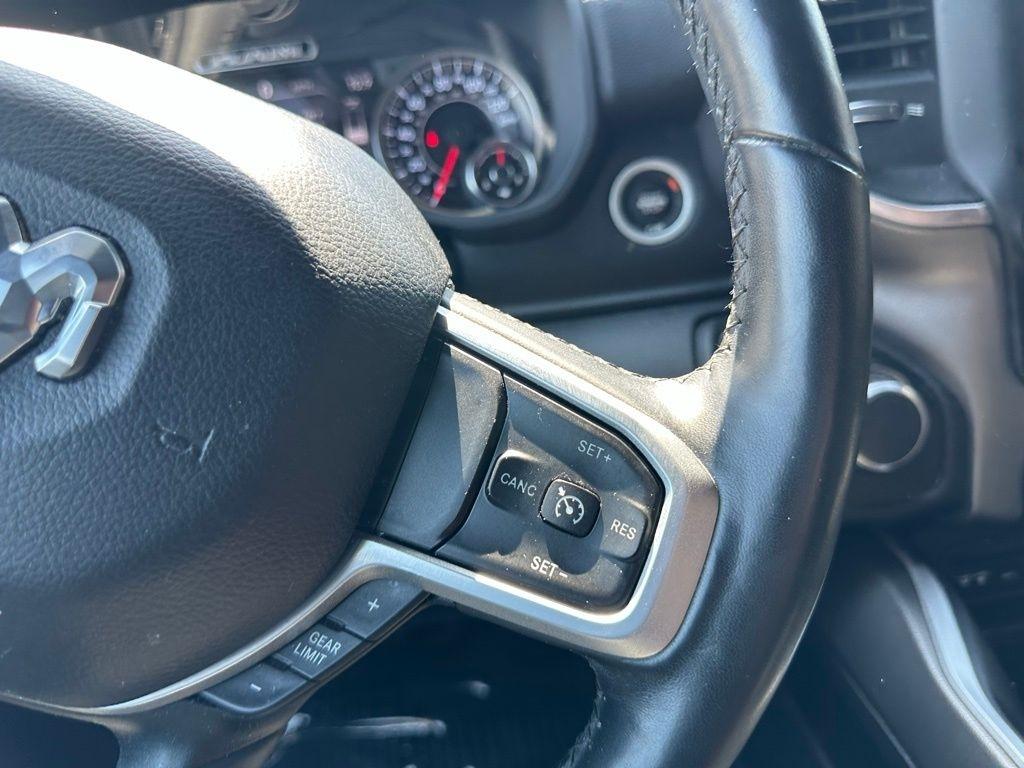 RAM 1500 Big Horn/Lone Star 4x4 Crew Cab 5'7" Box 2019