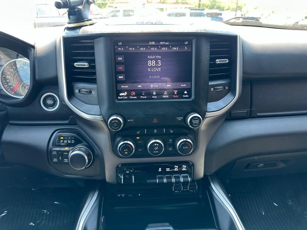 RAM 1500 Big Horn/Lone Star 4x4 Crew Cab 5'7" Box 2019