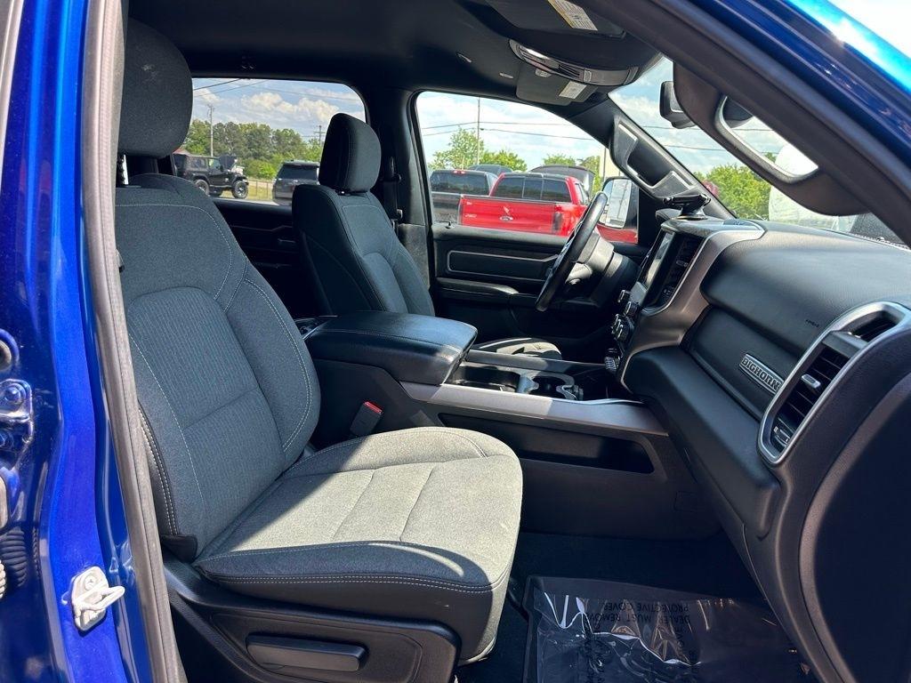 RAM 1500 Big Horn/Lone Star 4x4 Crew Cab 5'7" Box 2019