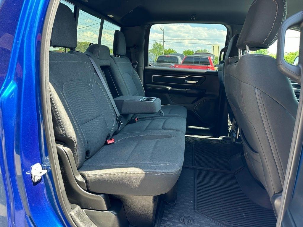 RAM 1500 Big Horn/Lone Star 4x4 Crew Cab 5'7" Box 2019