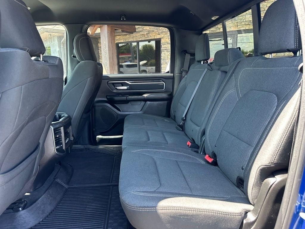 RAM 1500 Big Horn/Lone Star 4x4 Crew Cab 5'7" Box 2019