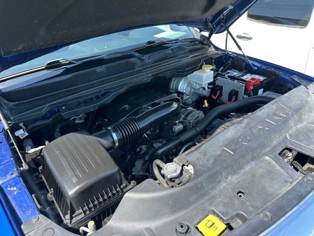 RAM 1500 Big Horn/Lone Star 4x4 Crew Cab 5'7" Box 2019