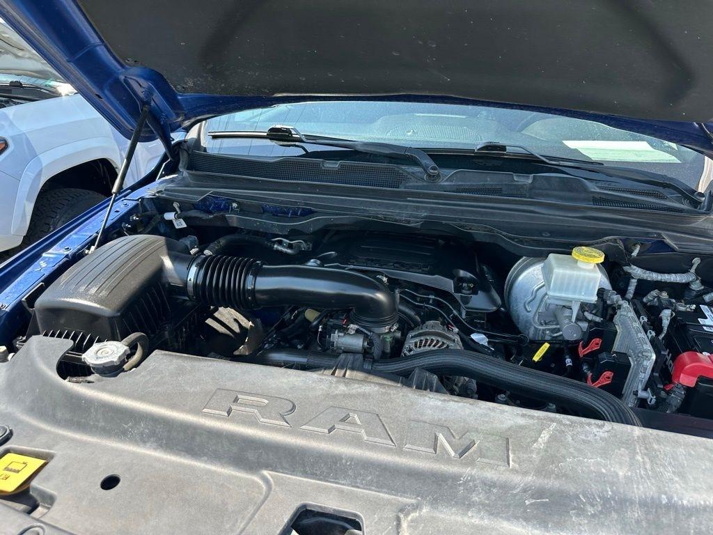 RAM 1500 Big Horn/Lone Star 4x4 Crew Cab 5'7" Box 2019