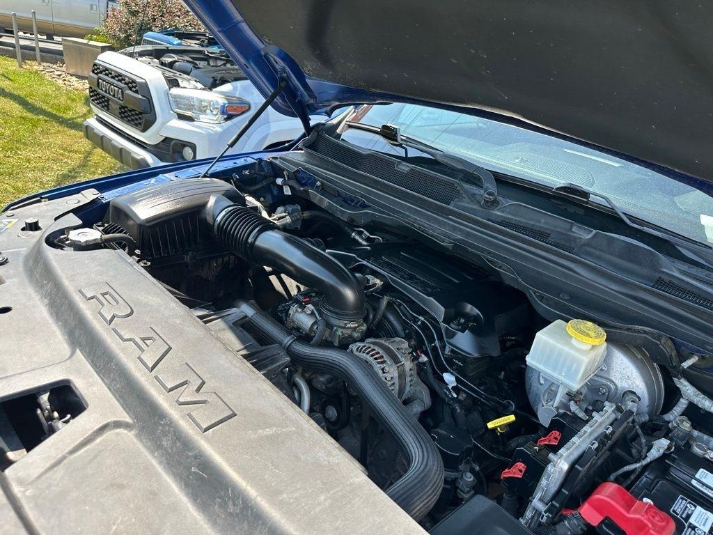 RAM 1500 Big Horn/Lone Star 4x4 Crew Cab 5'7" Box 2019