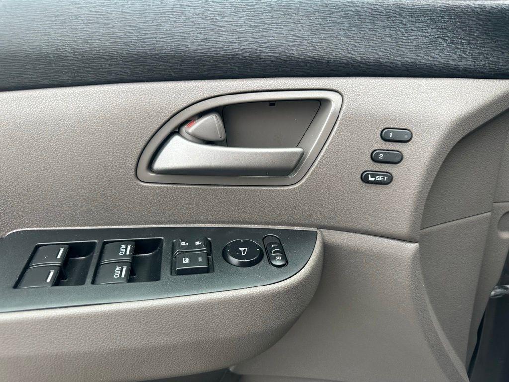Honda Odyssey 5dr Touring 2012