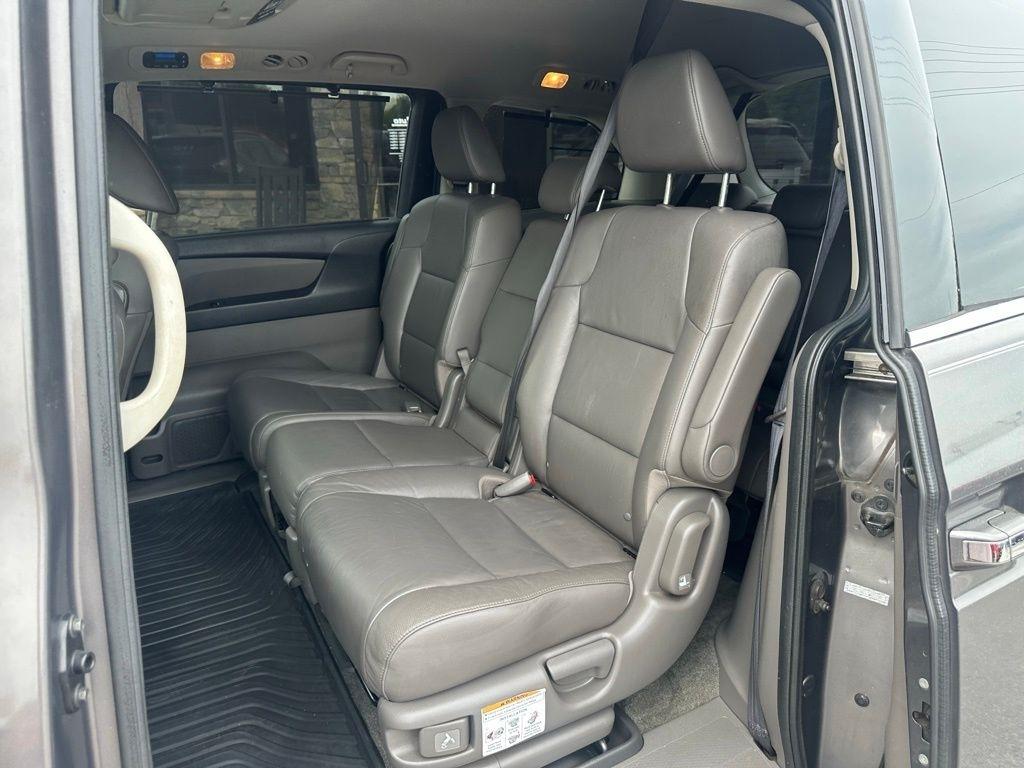 Honda Odyssey 5dr Touring 2012