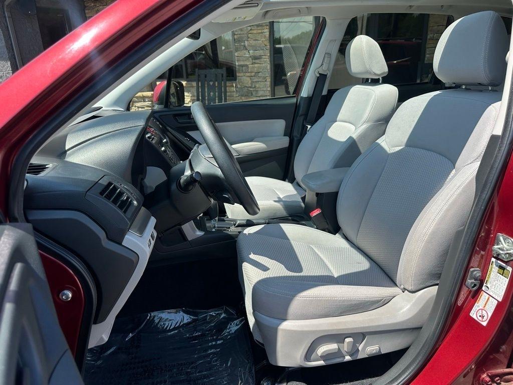 Subaru Forester 4dr CVT 2.5i Premium PZEV 2015